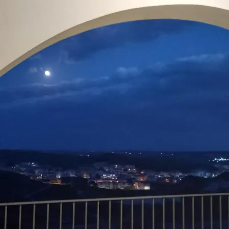 L'aurora Rocca di Neto