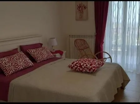 L'aurora Corso Umberto L 220, 88821 Rocca di Neto