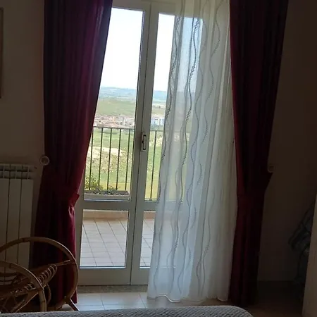 L'aurora Corso Umberto L 220, 88821 Πανσιόν *